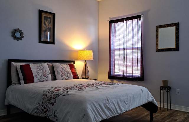 2500 Gladiolus St photos photos 2500 Gladiolus St photos photos