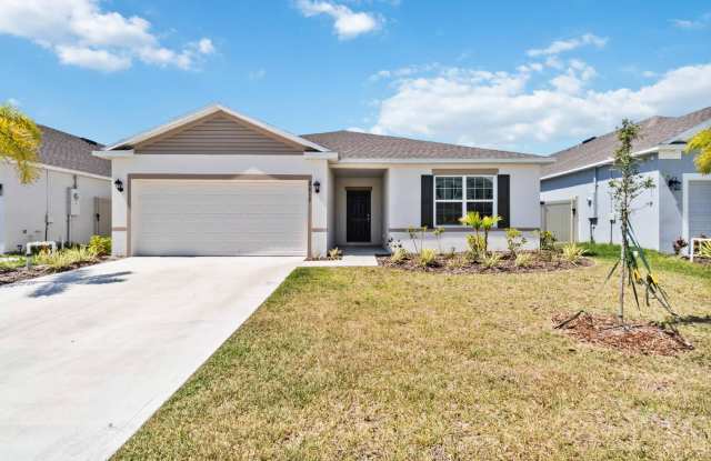 2535 NW Roygaris Street - 2535 Roygaris Street, Palm Bay, FL 32907