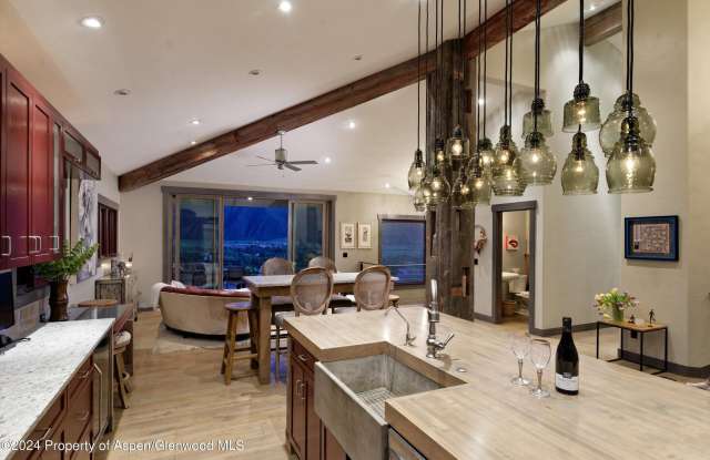 134 Ridge Road Gallery 4