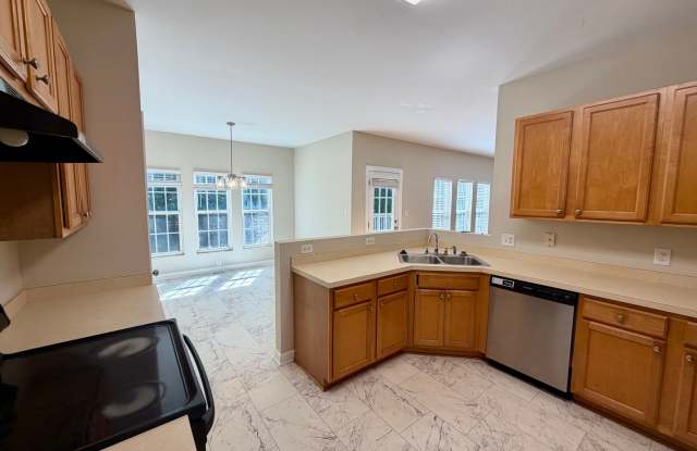 Gorgeous 4BD2/5 BA home with 2 car garage in popular Ballentine Subdivision in Fuquay Varina! Gallery 4