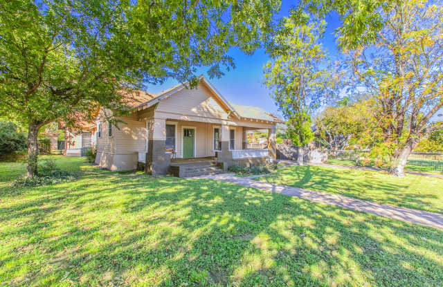609 Herring Avenue - 609 Herring Avenue, Waco, TX 76708