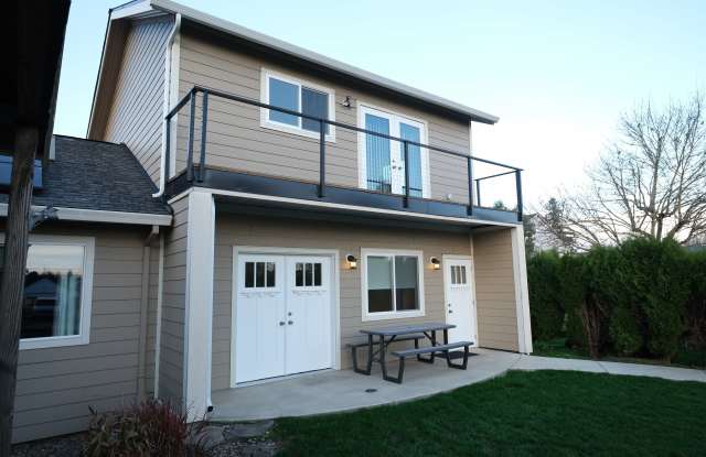 550 South 11th Avenue - 550 South 11th Avenue, Cornelius, OR 97113