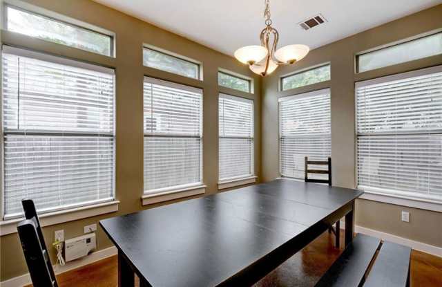 4500 Avenue C #B Gallery 3