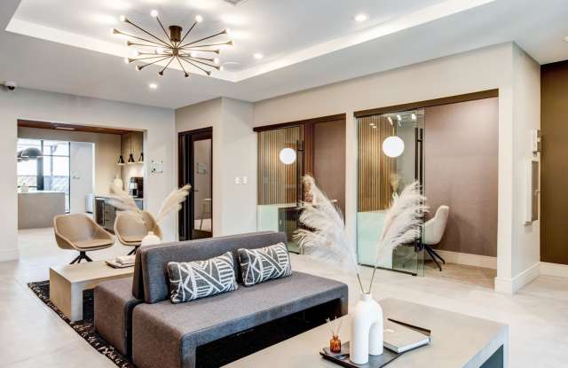 400 Rose Gallery 2