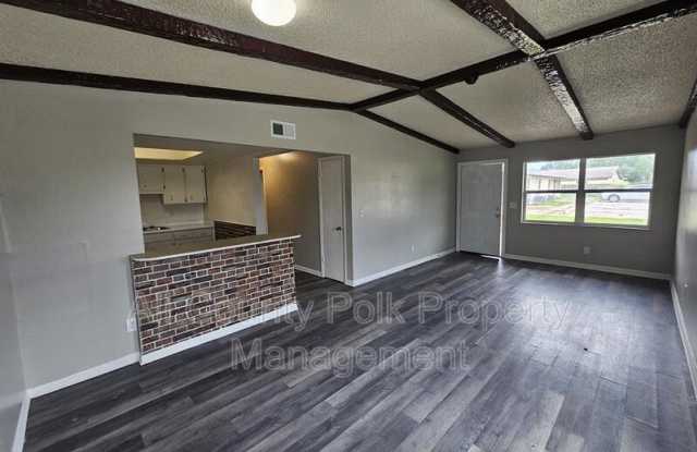 3037 Saint Paul Dr. Gallery 3