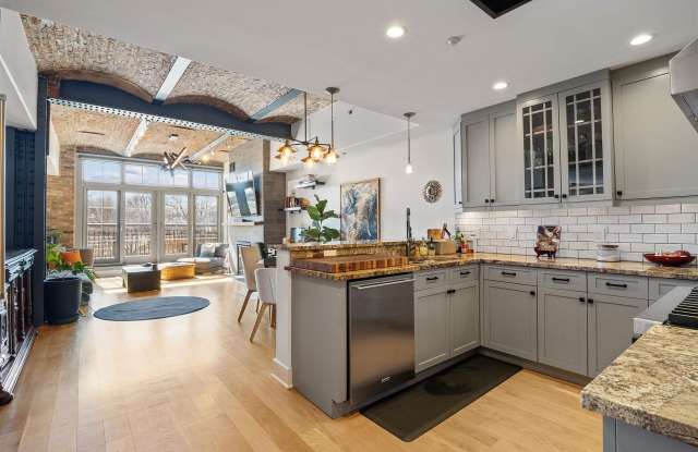 174 WASHINGTON ST photos photos