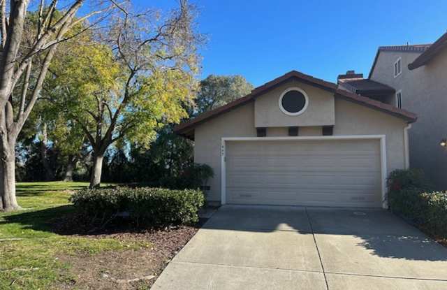 Charming 2-Bedroom Townhome for Lease in Desirable Livermore - 1449 Chateau Common, Livermore, CA 94550