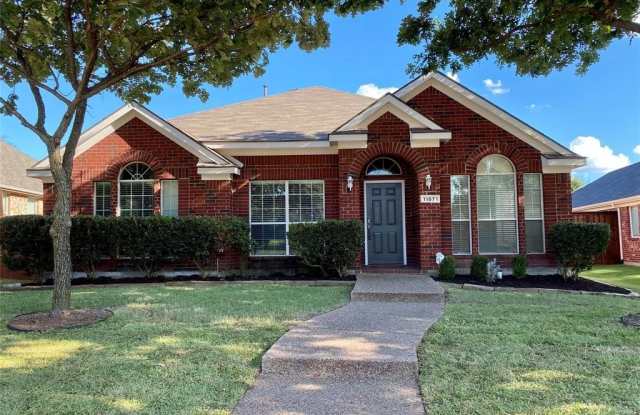 11571 Henderson Drive Gallery 1