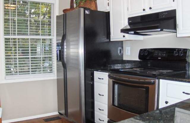 2802 New Providence Ct - 2802 New Providence Court, West Falls Church, VA 22042