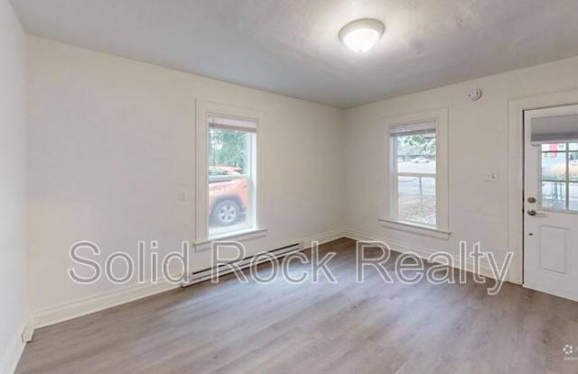 3026 North Hancock Avenue Gallery 3