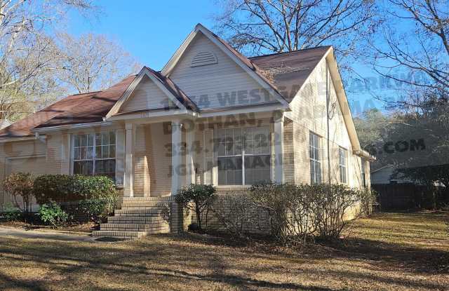 2415 Stonewood Drive Gallery 2