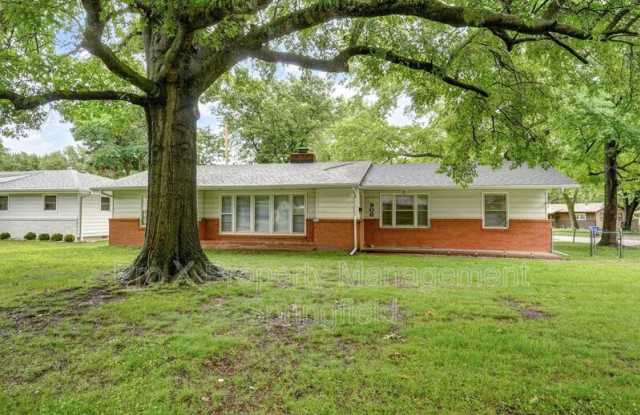 906 North Belview Ave photos photos