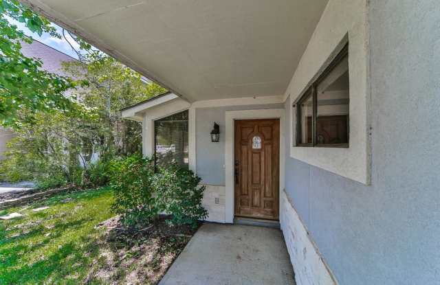 9235 Deepwater Drive Gallery 4