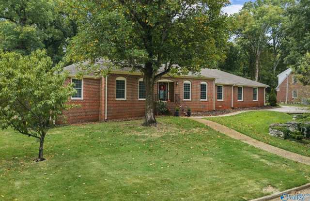 820 Tannahill Drive Gallery 1