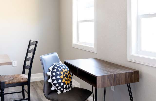 920 Camp Drive - A Gallery 4