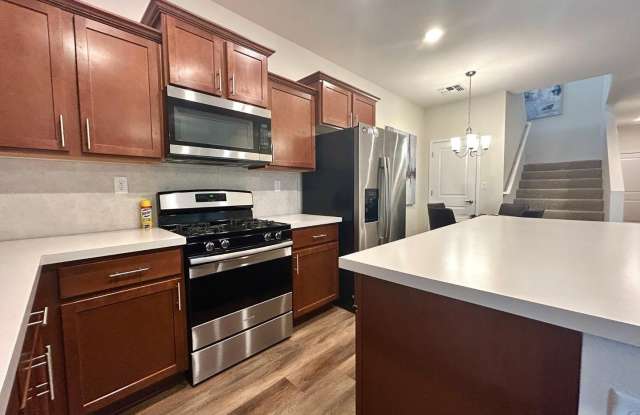 1218 Tierra Verde Lp Loop - 1218 Tierra Verde Loop, Los Lunas, NM 87031