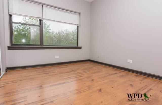 7842 South Ellis Ave. Gallery 4