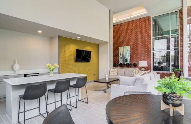 1660 Peachtree Gallery 3