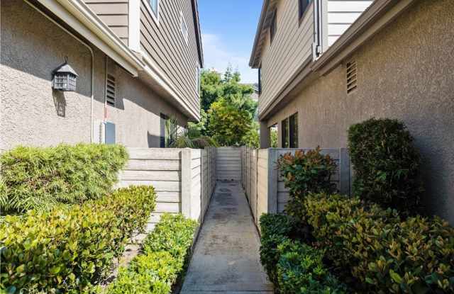 24611 Camden Court Gallery 2
