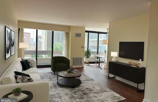 1326 SPRUCE STREET photos photos