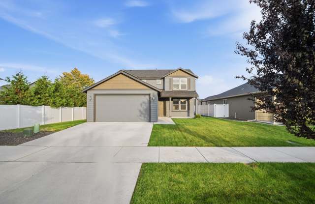 Spacious 4BR/3BA Home for Rent in Airway Heights Gallery 3