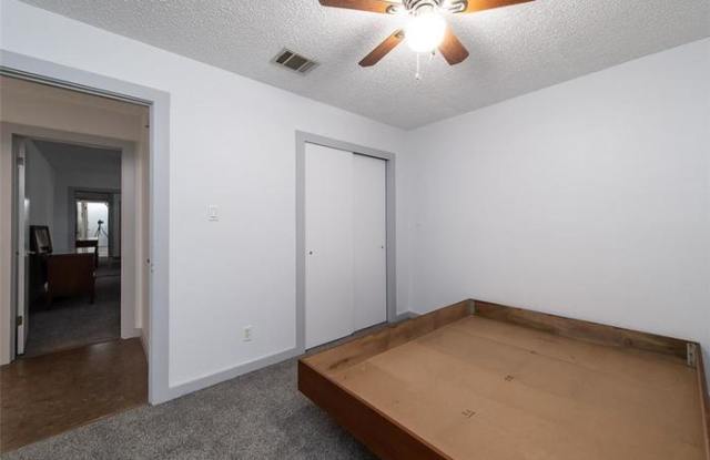 7809 Wakefield Drive - 1 Gallery 2