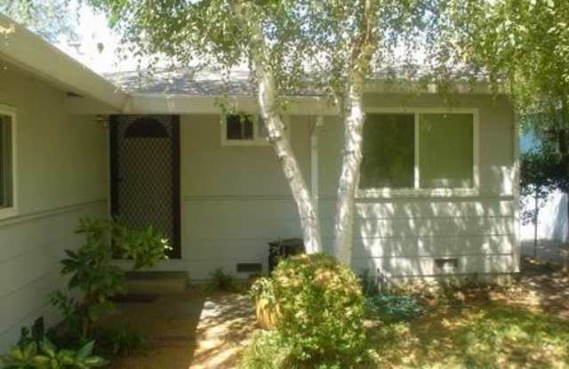 Cozy 3 Bedroom Home photos photos