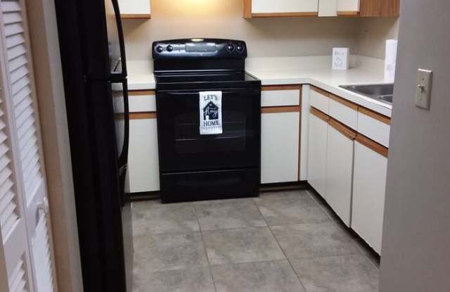 8657 Greatpine Lane West Gallery 3