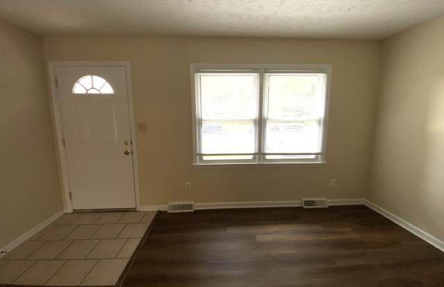 Ranch home in South East Lexington    20260828 Gallery 4