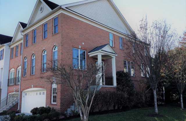 25249 NESTING SQUARE - 25249 Nesting Square, South Riding, VA 20152