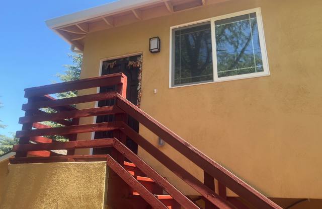 Be the very first to live in this gorgeous, newly constructed 2-bed, 2-bath accessory dwelling unit (ADU) in prime Los Altos. photos photos