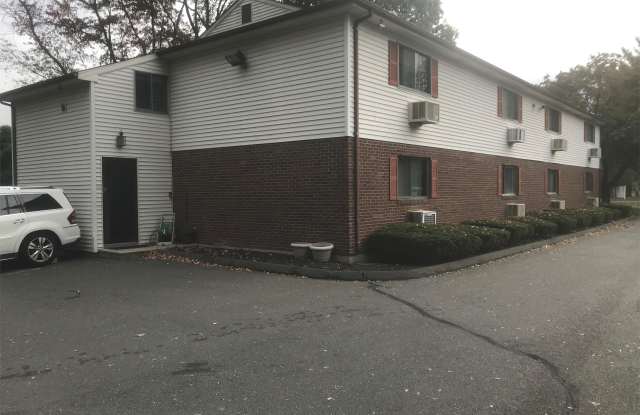 367 EAST ST - 1C Gallery 2