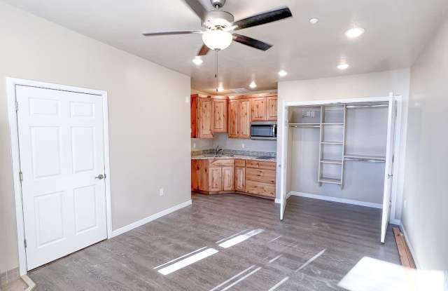*Utilities* Included - studio apartment in Hildale S103 photos photos