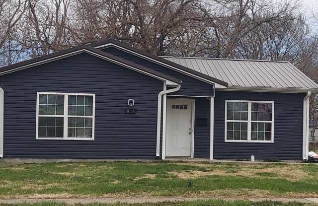 814 West St photos photos
