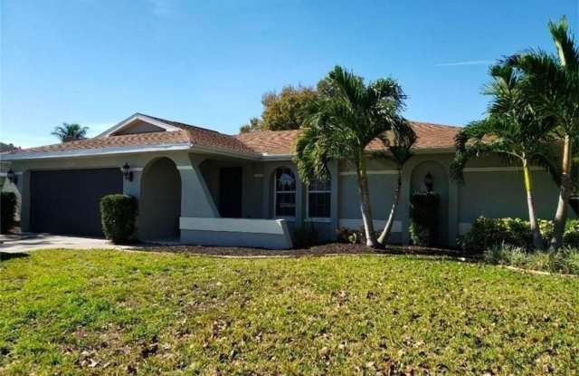 3604 SW 6th Place photos photos