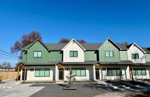 The Evergreens @ Midway photos photos The Evergreens @ Midway photos photos