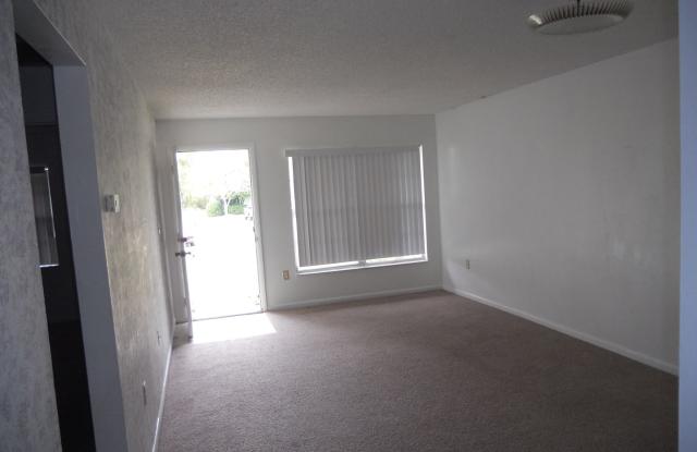 1829 Park Manor Dr Gallery 2