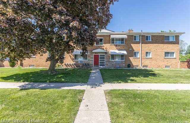 1909 Gardenia Avenue - 1909 Gardenia Avenue, Royal Oak, MI 48067