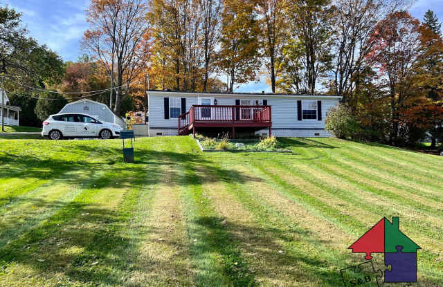 Your Dream Home Awaits: Spacious 3-Bedroom with Mountain Views photos photos