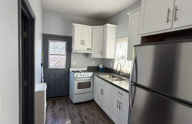 4540 Huntington Drive North Gallery 1