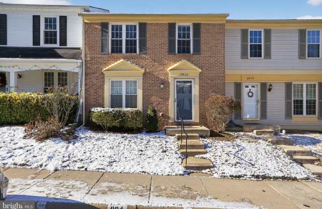 5816 APPLE WOOD Lane - 5816 Apple Wood Lane, Burke Centre, VA 22015