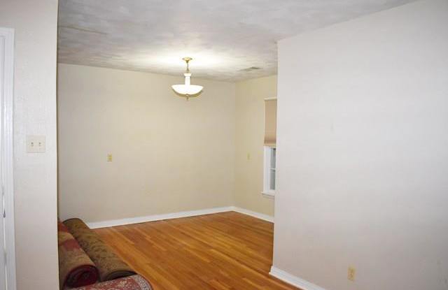 1024 Lydick Lane Gallery 3