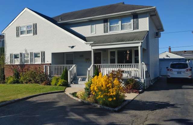 1072 Mclean Avenue - 1072 McLean Avenue, North Wantagh, NY 11793