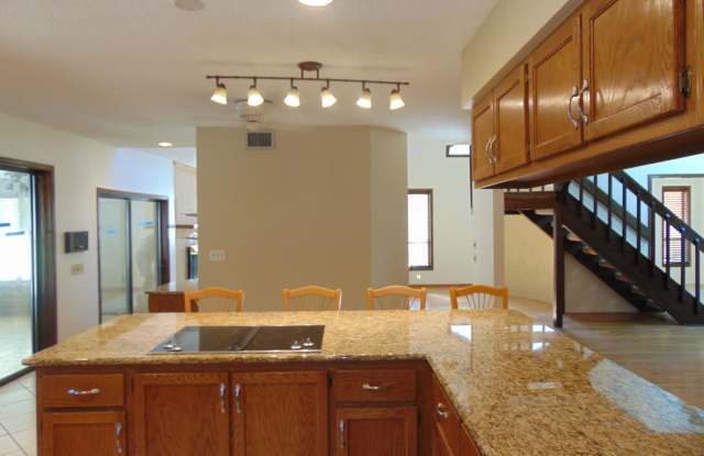 2565 EAGLE BAY DR Gallery 3