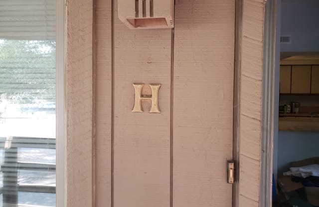 1863 J. Julien Apt H - 1863 J Julian Ln, Charlotte, NC 28208