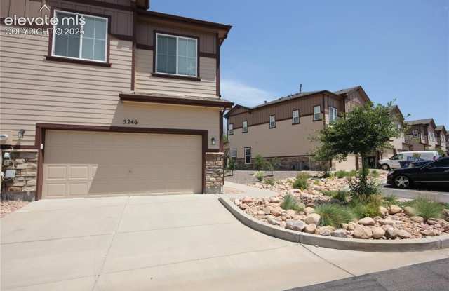 5246 Prominence Point Gallery 2