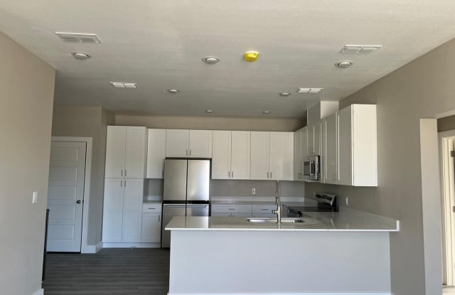 Room in 2 Bedroom Home at Richlands Way photos photos