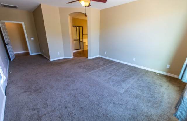 2510 East Narrowleaf Drive Gallery 4