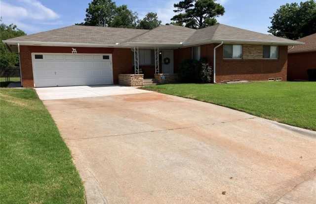 217 Byrd Drive - 217 Byrd Drive, Midwest City, OK 73110
