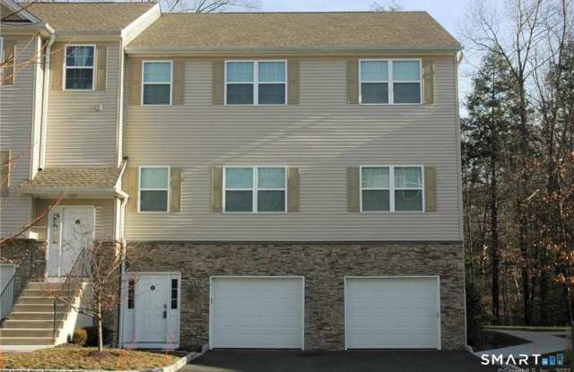 16 Riverview Court unit: 16 photos photos